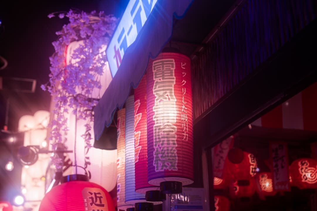 潘玮柏烦请我们不要发他在面店吃面 不想公司知道